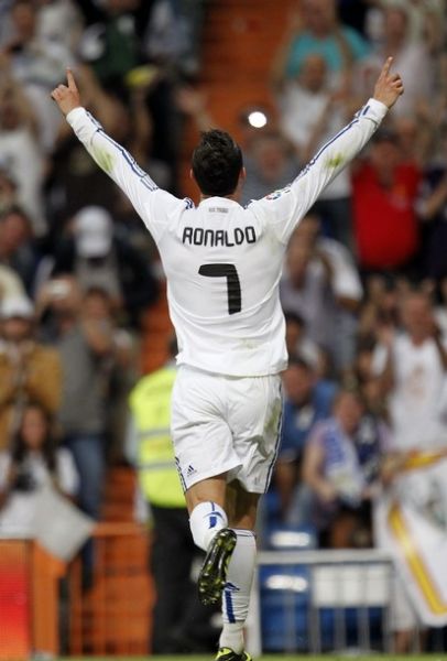 例如在意甲 例如在意甲