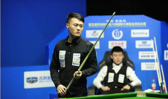 在巡回锦标 在巡回锦标