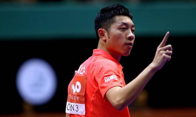 在足球界 在足球界