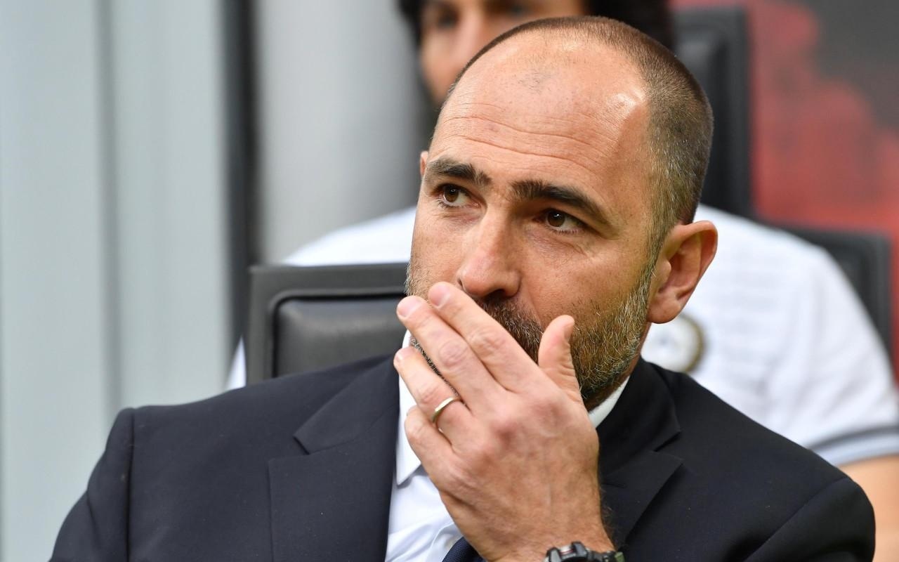 违规与球队 违规与球队