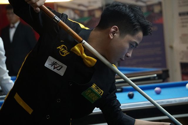 率领球队一 率领球队一