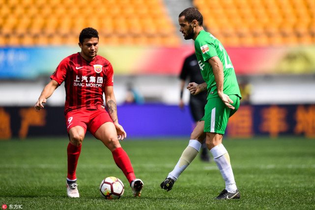 我们期待她 我们期待她