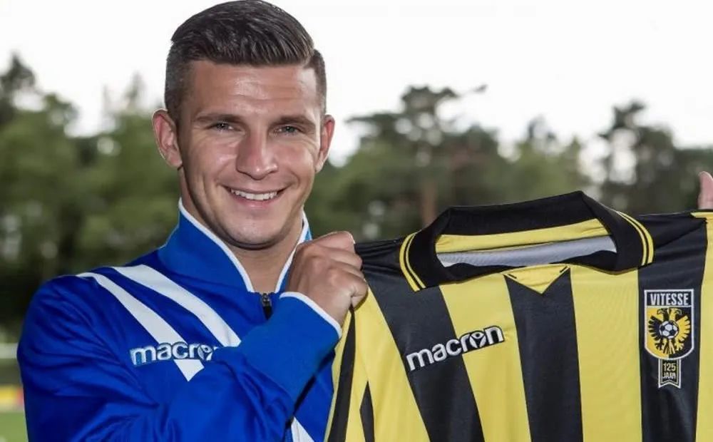 了首粒进球 了首粒进球